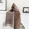 秋冬特惠💰360 LV围巾 流苏饰边 绵羊毛 绒线围巾 男女同款情侣款 尺寸：35X240cm 95%纯羊毛 5%山羊毛 商品缩略图6