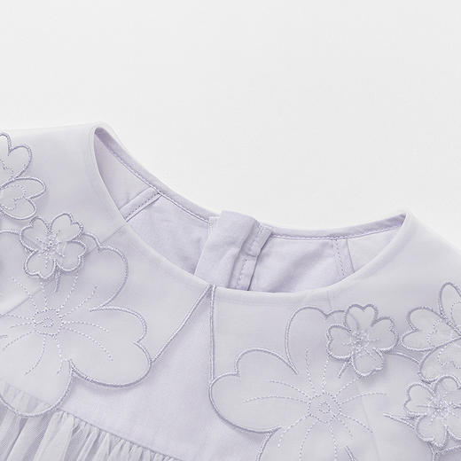 巴拉巴拉童装儿童连衣裙女童春秋装高腰网纱裙绣花裙子甜美精致 商品图3