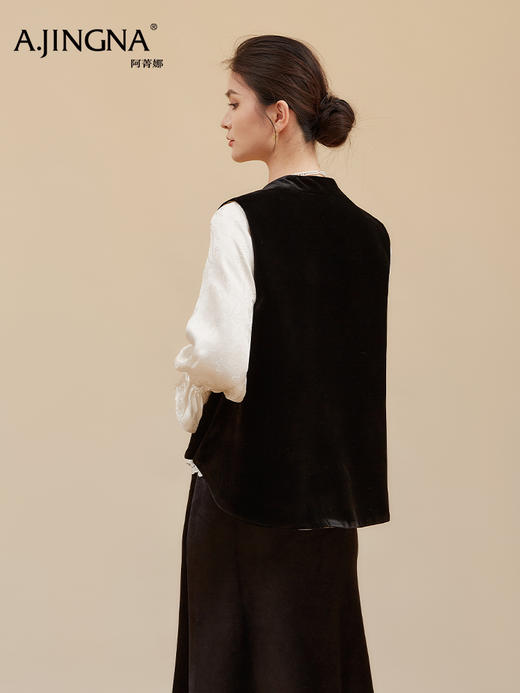 【轻奢国风】阿菁娜冬季新款AB面丝绒马甲宝石扣金色提花设计新中式双面穿轻奢国风外套F30D203027 商品图3