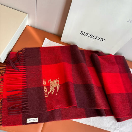 秋冬特惠💰240 巴宝莉围巾 高品质新品 金丝战马刺绣羊毛围巾！ 商品图6