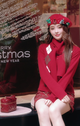 新年棋盘格氛围针织毛衣