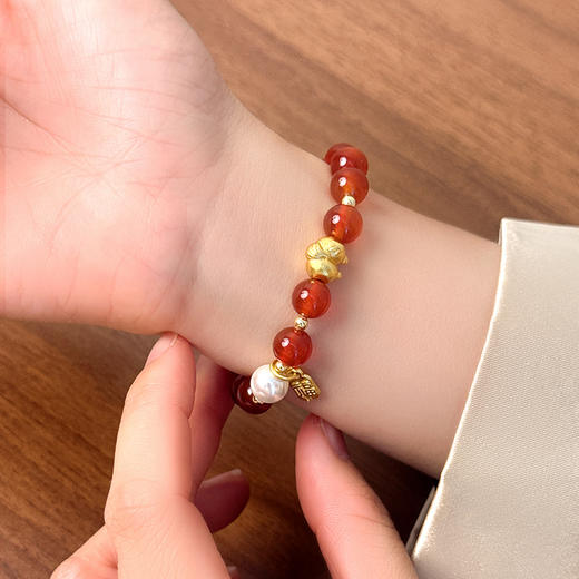 【周D福同款“拍马屁”手串】宝梵迪2026年新款本命年“周D福”同款拍马屁吉祥佩戴物红色朱砂玛瑙手串BF 商品图8
