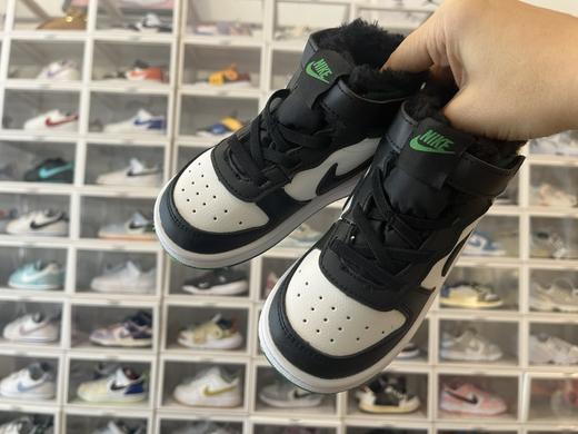 点此购买 耐克加绒SB中帮魔术贴儿童板鞋 xcl 339553 商品图12