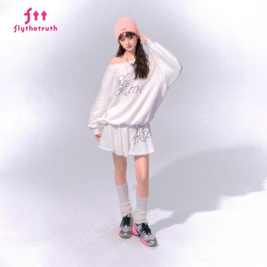 FTT FlyTheTruth  粉黛蔷薇 韩系半露肩卫衣秋季新款辣妹圆领上衣 商品图3