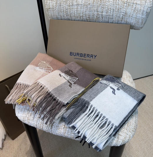 秋冬特惠💰240 巴宝莉高端重磅男士围巾 商品图2