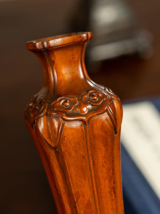 清	黄杨木如意云纹委角方形花插 商品图3