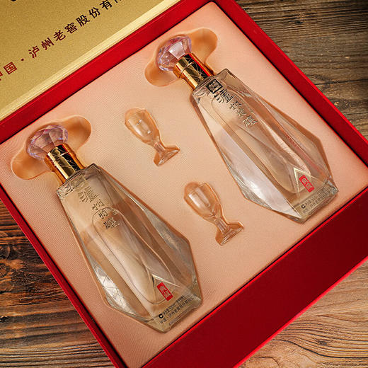 泸州特酿礼盒酒香醇正瓶身精美新年好礼 商品图5