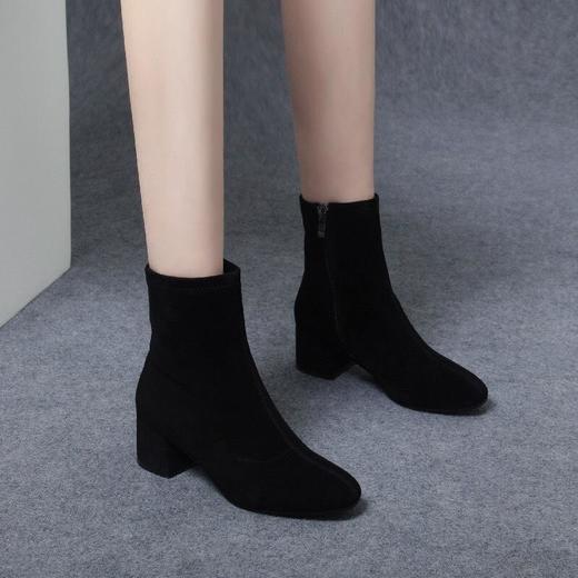 羊皮小短靴女新款秋冬季磨砂皮中跟粗跟女靴绒面真皮马丁靴 商品图2