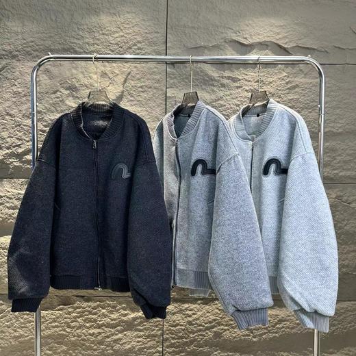 F010911字母标语刺绣羊绒连帽飞行员外套棉衣棉服 商品图1
