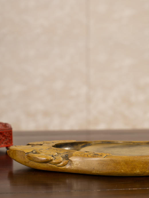 清	豆荚纹随形绿端石砚 商品图3