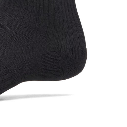 【五一尖货限时专享】
安德玛UNDERARMOUR运动2026S/S中性中筒袜 6009685-008 商品图3