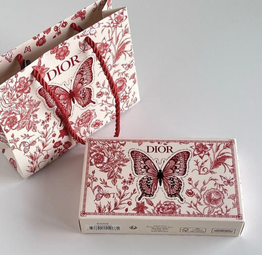限量礼盒！迪奥变色唇膏中样五件套蝴蝶限定版 1.5g×5支 润唇提气色 节日精致伴手礼 商品图9