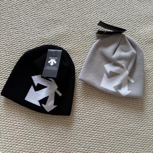 F010906冬季新品简约舒适亲肤男女同款针织帽冷帽 商品图0