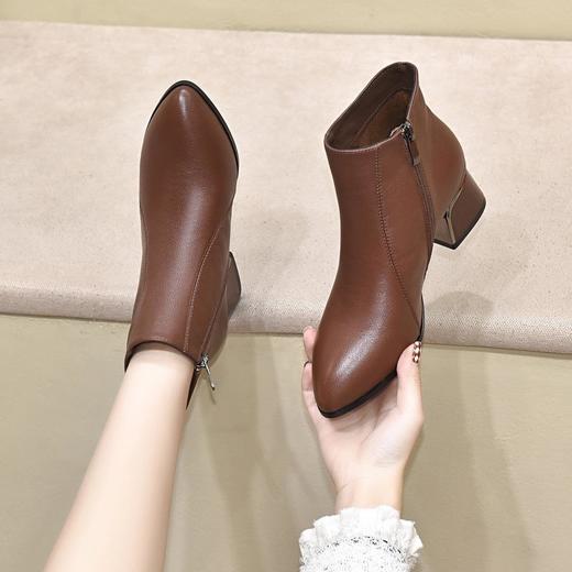 头层牛皮短靴女鞋子加绒2025年新款尖头马丁靴中跟真皮秋冬季女靴 商品图2