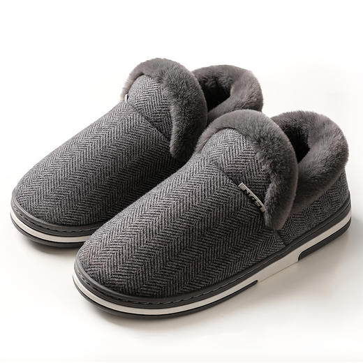 【竖格包根毛绒保暖鞋183】✅  耐磨防滑老北京棉鞋、毛毛很软很舒服✅  一脚蹬穿脱比较方便，适合中老年人  鞋面不臃肿、底很厚实防滑✅  36-45码 可选 ！  男女款! 商品图10