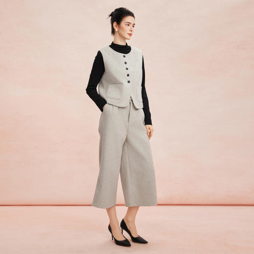 RE406斯尔丽26新款小香风宽松马甲+阔腿中裤+柔软贴身内搭免搭配套装 商品图3