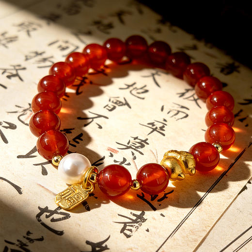 【周D福同款“拍马屁”手串】宝梵迪2026年新款本命年“周D福”同款拍马屁吉祥佩戴物红色朱砂玛瑙手串BF 商品图3