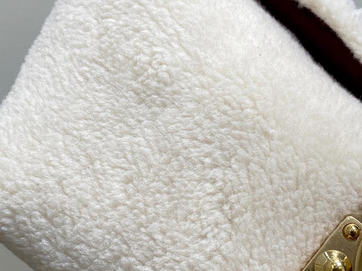 驴家 POCHETTE MIA毛绒复古腋下包 商品图6