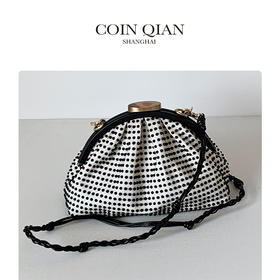 【多件多折】COINQIAN芝麻 黑色珠珠半圆包
