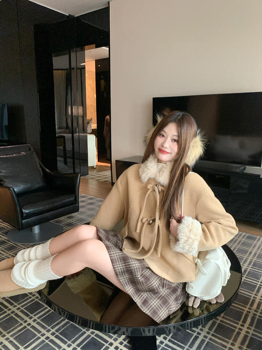 <曾小咸推荐>现货秒杀 ！微信超特价！韩系牛角扣毛呢外套 日常359.99 立减210 秒杀149.99！！ 商品图12