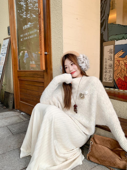 <曾小咸推荐>现货秒杀 ！微信超特价！韩系不规则蝙蝠袖高领毛衣 日常189.99 立减110 秒杀79.99！！ 商品图10