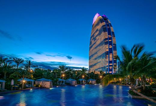 【寒假亲子】顶奢万宁,冲浪,赶海,椰子树跳水,咖啡手工,住亚特兰蒂斯+艾美+丽思,父母度假,省心遛娃两不误|6~14岁亲子 商品图2