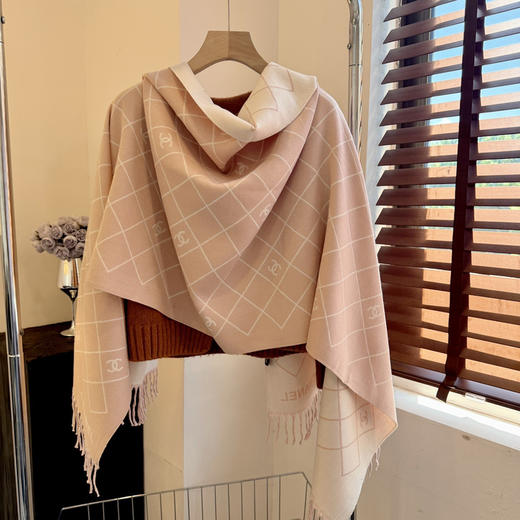秋冬特惠💰150 香奈儿围巾 上新！秋冬男女同款，高端羊绒针织围巾 商品图7