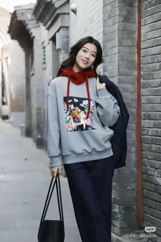 小禾“马上封侯”圆领毛圈棉卫衣 商品图5