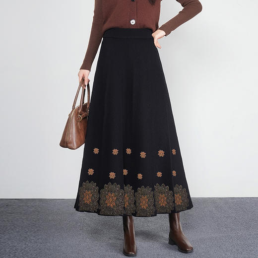 冬款针织印花毛线大摆裙，松紧腰垂感修身百褶A字裙MYX8302 商品图1