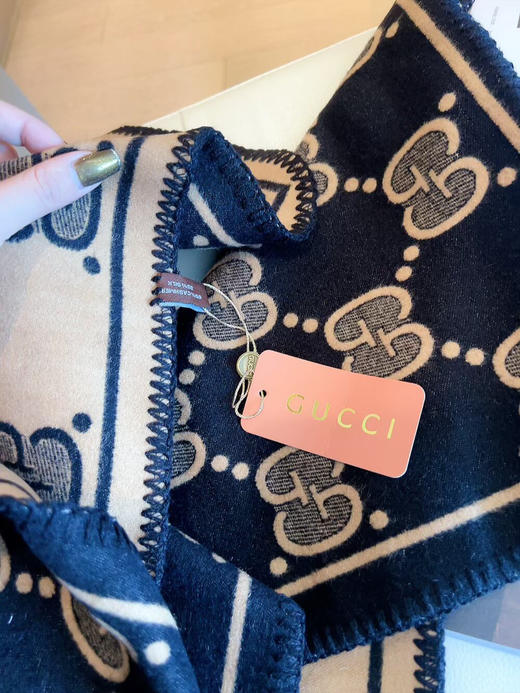 秋冬特惠💰150 古驰围巾 装饰超大造型设计GG图案 商品图6