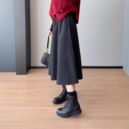 巨洋气羊毛半裙！超显瘦垂顺有型设计感花苞A型羊毛毛呢半裙25秋冬款！ 商品图1