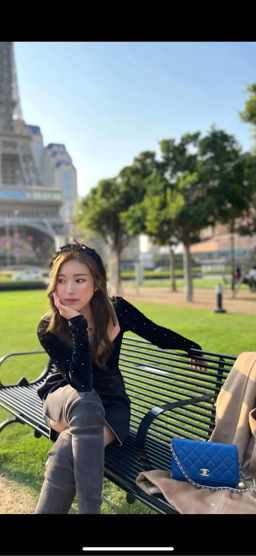 Chanel 蓝色 金球 Woc 斜挎包 商品图3