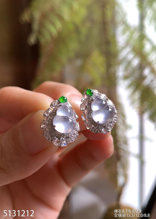 5131212，葫芦耳钉。具体价格微信咨询 商品图0