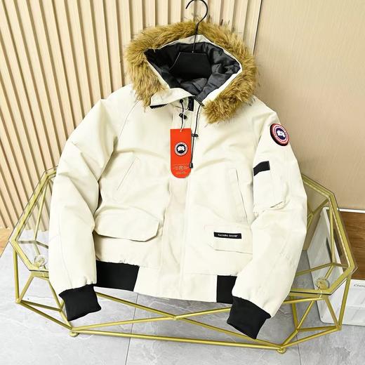 加拿大鹅2026派克服大毛领加厚连帽工装羽绒服情侣外套 商品图3