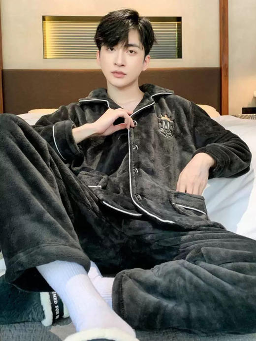 海岛绒男士家居服 商品图0