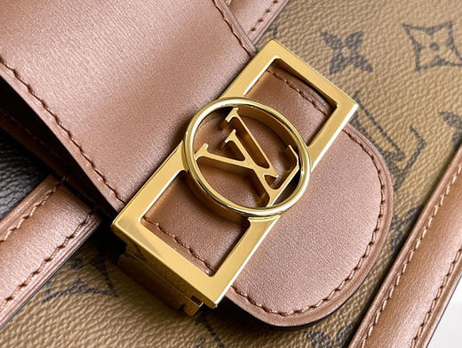 秋冬特惠💰1630 渠道级LV 达芙妮大号【te级LV 全钢五金 原厂皮】M44391黄花 商品图3