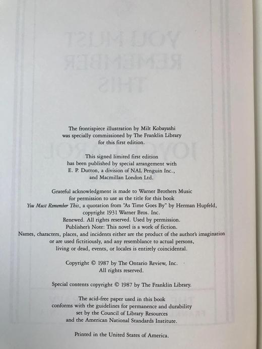 签名首版！乔伊斯・卡罗尔・欧茨《你必须记住这个》配插图 富兰克林图书馆豪华皮装本 商品图4