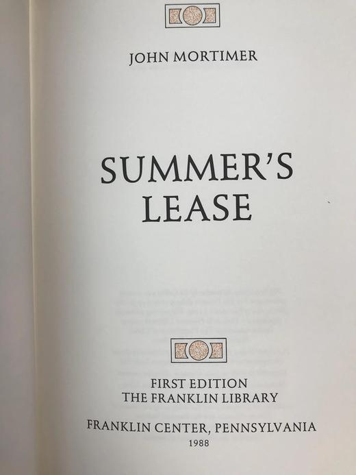 签名首版！约翰・莫蒂默《夏日的租约》 富兰克林图书馆豪华皮装本 商品图3