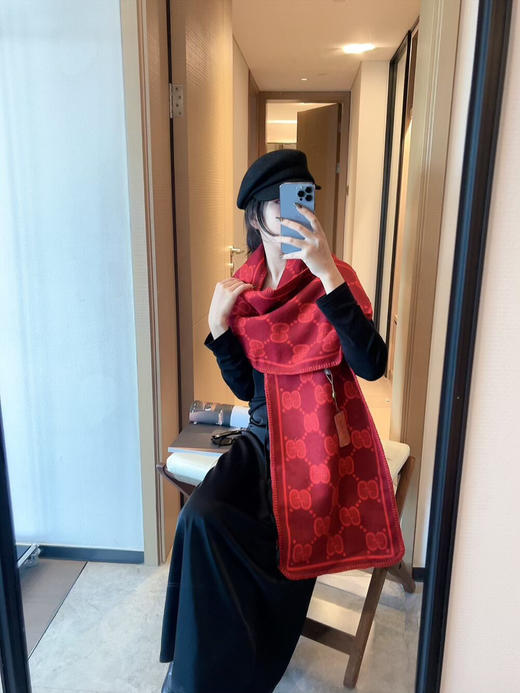 秋冬特惠💰150 古驰围巾 装饰超大造型设计GG图案 商品图5