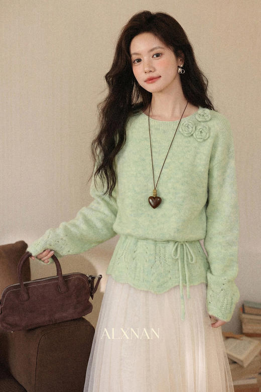 鹿向南「香草冰淇淋」冬季氛围感小清新法式绿色毛针织衣女款上衣 商品图3