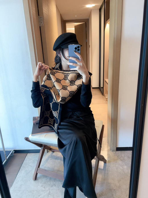 秋冬特惠💰150 古驰围巾 装饰超大造型设计GG图案 商品图2