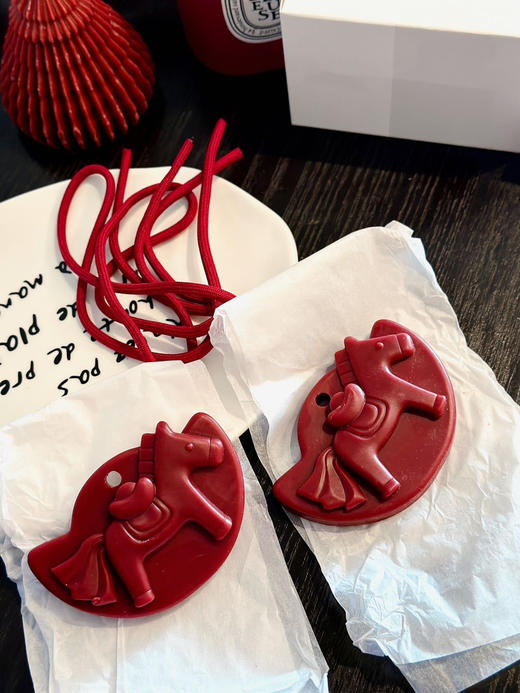 限定款马年蜜蜡香薰挂片礼品 商品图5