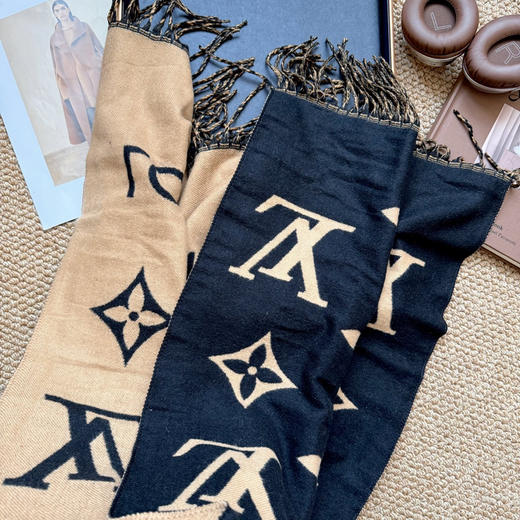 秋冬特惠💰150 LV围巾 上新！秋冬男女同款，高端羊绒针织围巾！ 商品图4