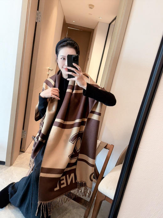 秋冬特惠💰150 香奈儿围巾 女神及日常都非常好搭配的款 商品图0