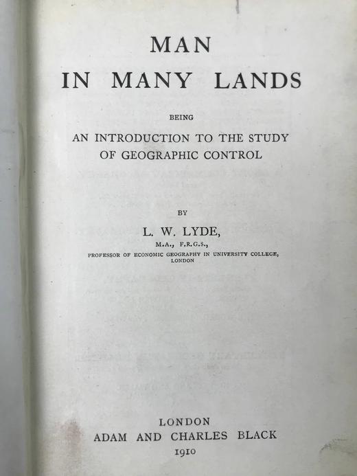 1910年 世界各地风物志含中国内容 24幅彩色插图 漆布精装32开 商品图3