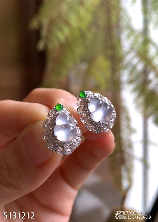 5131212，葫芦耳钉。具体价格微信咨询 商品图1
