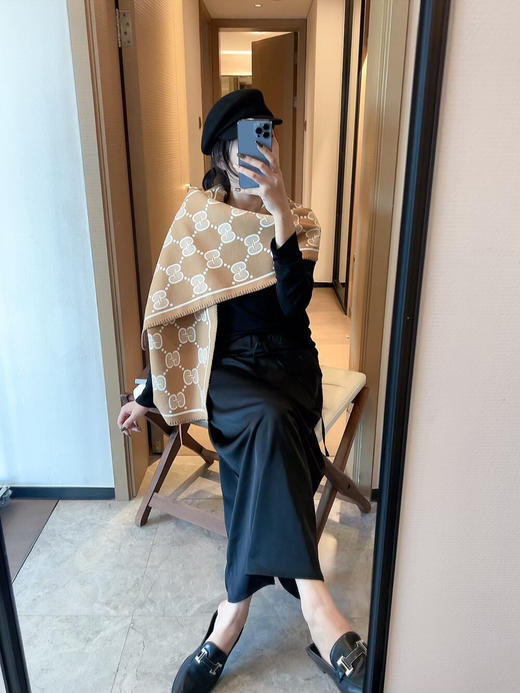 秋冬特惠💰150 古驰围巾 装饰超大造型设计GG图案 商品图4