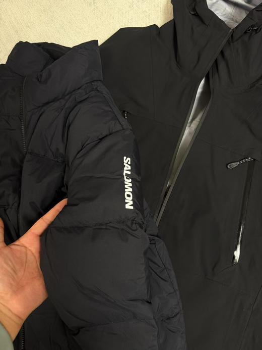 原单正品萨洛蒙，三合一，鹅绒羽绒服，全压胶。
越南产。尺码黑色S-XXL 灰色M L XXL
原价3000➕ 商品图4