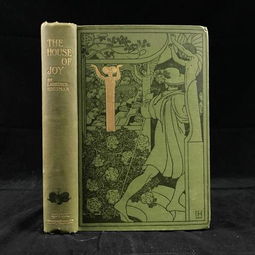 1895年 劳伦斯·豪斯曼《欢乐屋》 豪斯曼兄妹配多幅插图 漆布精装32开 商品图0