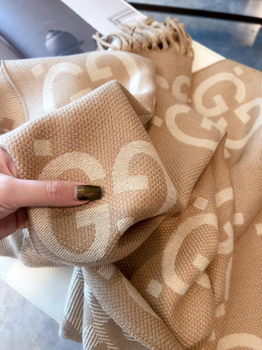 秋冬特惠💰150 古奇经典羊绒围巾 双面提花 商品图2